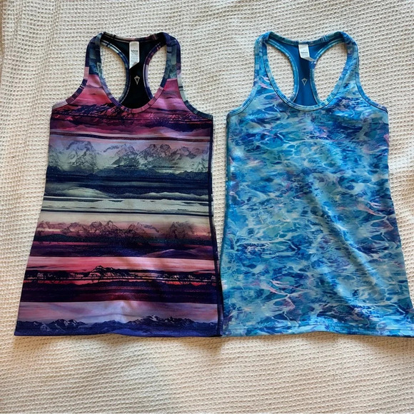 NWOT Set of 2 Lululemon Ivivva KeepUrCool Racer Tank tops, size 14, reversible - Picture 1 of 11